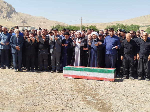 تشییع پرشور شهید احمد امانی در زادگاهش