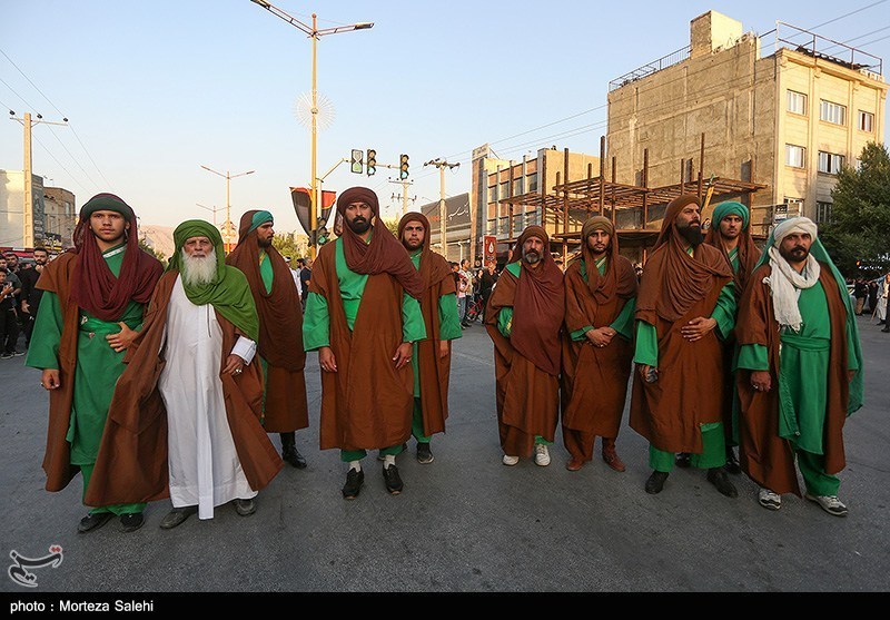 کاروان نمادین کربلا در مبارکه اصفهان