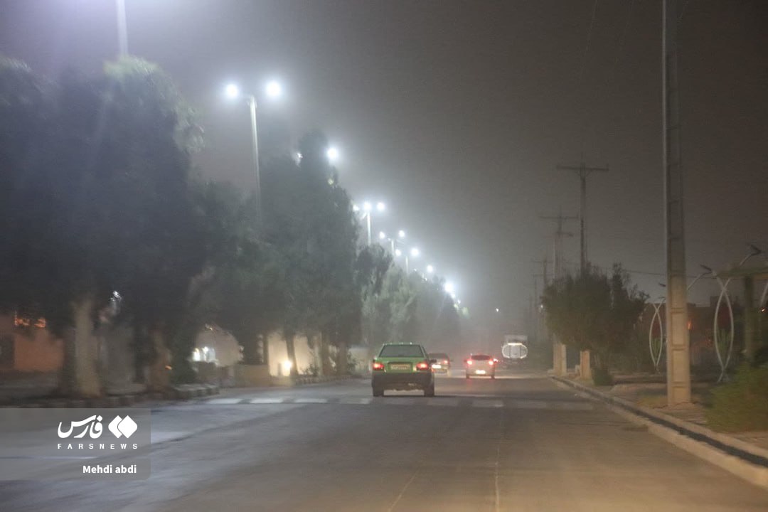  مهران در محاصره گرد و خاک
