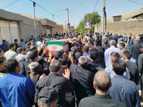 تشییع پرشور شهید احمد امانی در زادگاهش