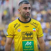 مهاجم سپاهان می‌تواند بدون معاوضه به استقلال برود