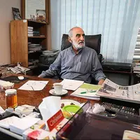مدیرمسئول کیهان: مذاکره با آمریکا خیانت اگر نباشد، حماقت است!