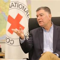 کشته شدن امدادگران هلال احمر بسیار دردناک است/ ضرورت حفظ انسانیت در جنگ‌ها