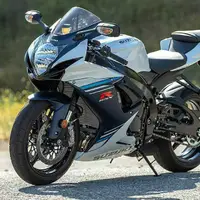 سوزوکی GSX-R600، موتورسیکلت چهار سیلندر فراموش‌شده‌ای که هنوز تولید می‌شود