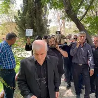 گزارشی از خاکسپاری جمال اجلالی/« این همه تلخ، این همه شیرین...»