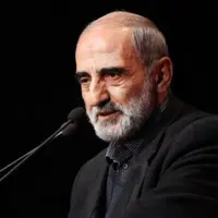 حسین شریعتمداری: مذاکره با آمریکا خیانت اگر نباشد، حماقت است!