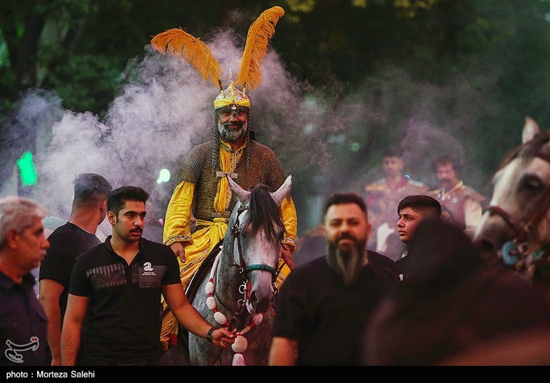 کاروان نمادین کربلا در مبارکه اصفهان