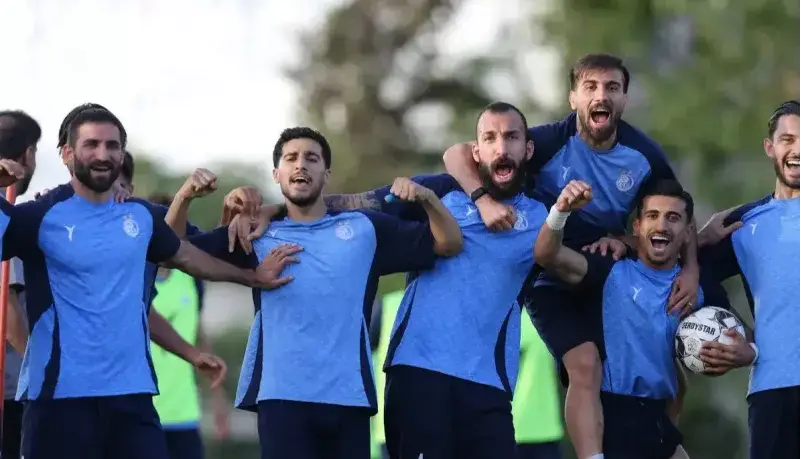 هشت + چهار جای خالی در لیست استقلال!