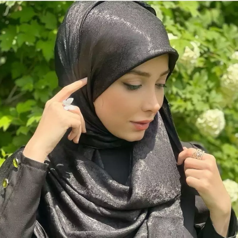 نحوه بستن روسری برای ایام محرم