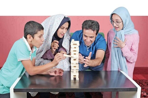 خانواده؛ سنگر اصلی مقابله با تحریف حقیقت در بحبوحه جنگ و بحران