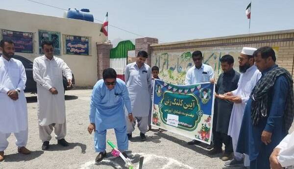 برگزاری آیین کلنگزنی احداث ۳ مدرسه در مهرستان
