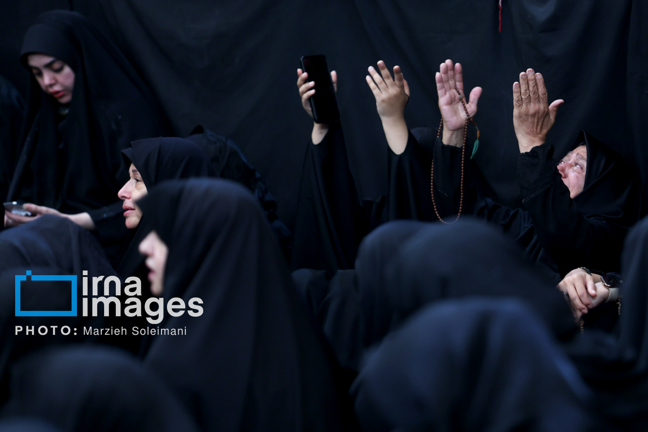 عزاداری روز ششم محرم در حسینیه سادات اخوی