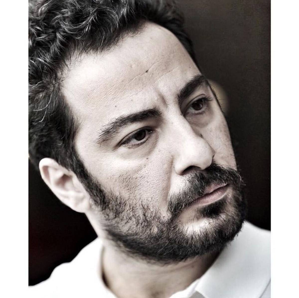 نوید محمدزاده: پدرخانوم من را گرفتند!