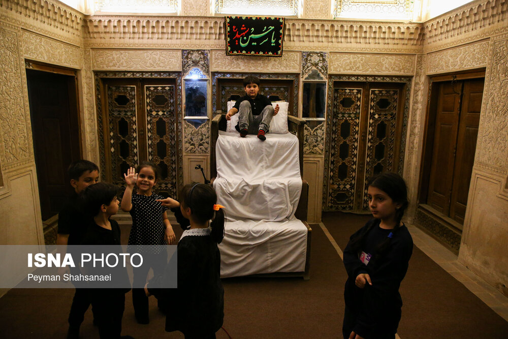عزاداری در خانه تاریخی شیخ‌الاسلام اصفهان