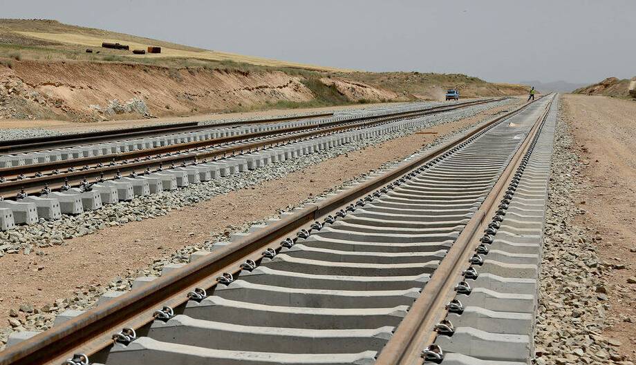 خروج قطار باری زاهدان - کویته از ریل در میرجاوه