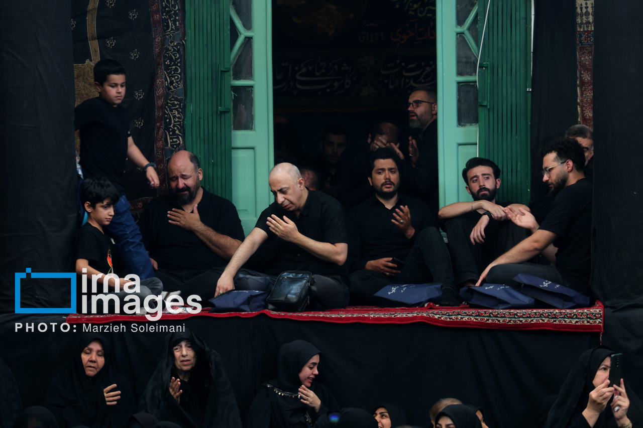 عزاداری روز ششم محرم در حسینیه سادات اخوی