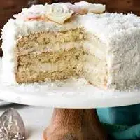 کیک خیس نارگیلی یه آیتم جذاب