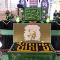 اهدای ۱۴۳ پرچم متبرک حرم رضوی به هیئات مذهبی سراسر کشور
