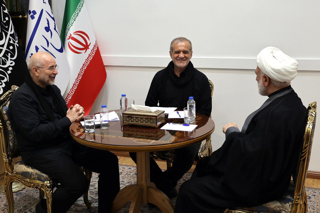 عکس/ برگزاری جلسه سران قوا به میزبانی قوه مقننه 
