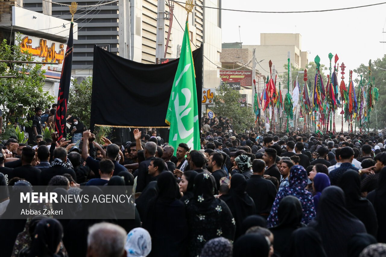 آئین ۴۰۰ ساله «علم گردانی» در میناب