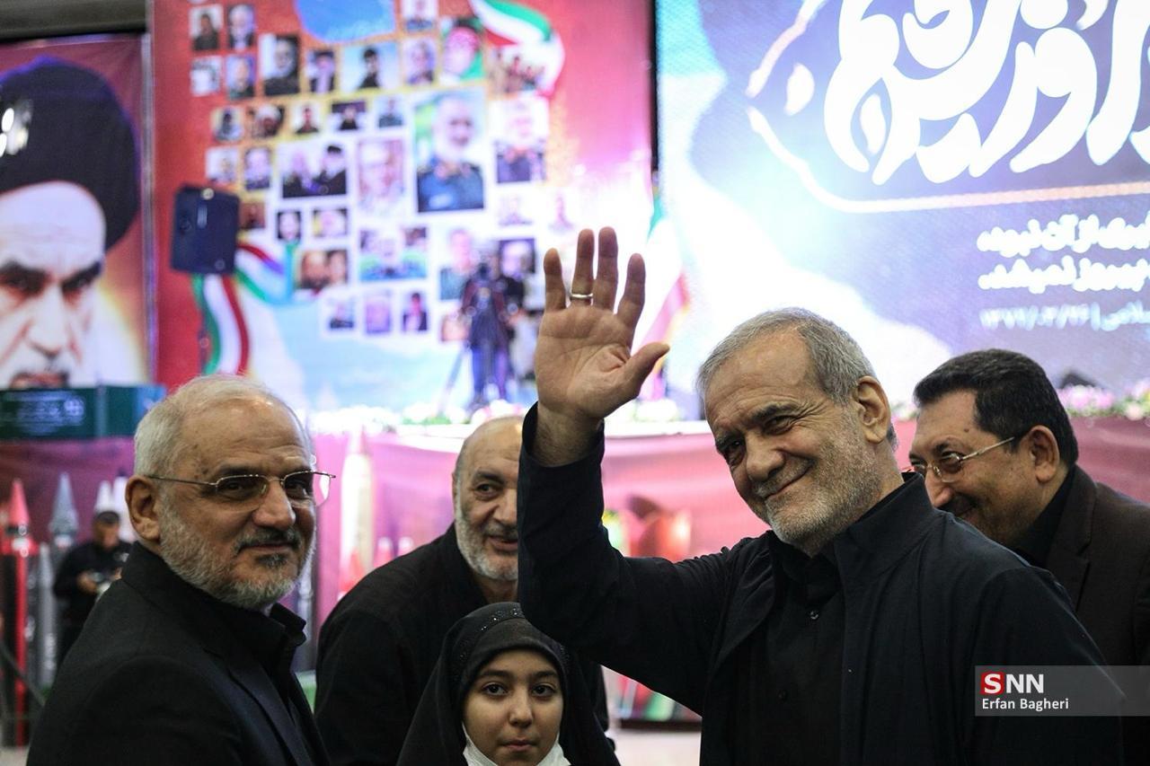 عکس/ گرامیداشت شهدای اقتدار ایران در مصلای تهران