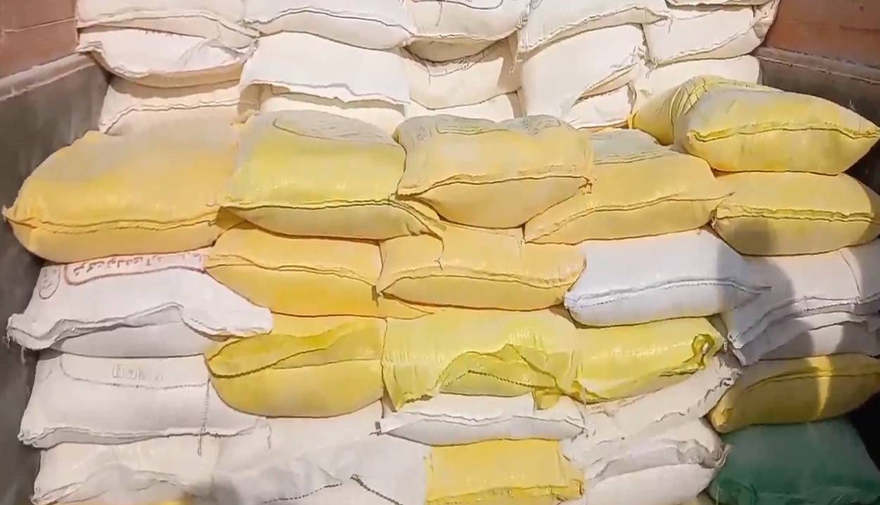 کشف ۲۵ تن آرد خارج از شبکه توزیع در مراغه