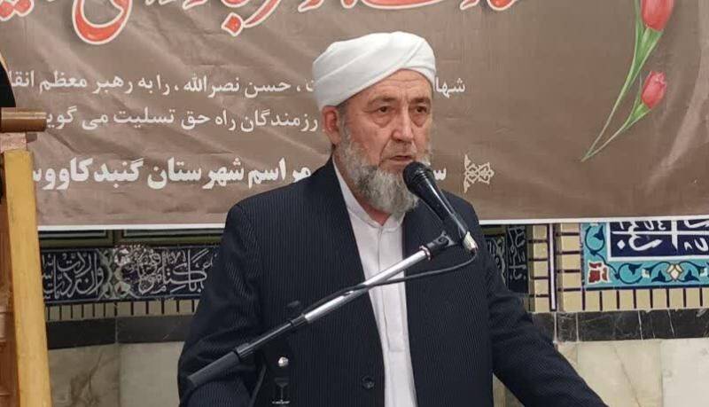 ملت ایران هرگز تسلیم دشمنان نخواهد شد