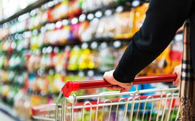 اتصال بیش از ۲۲ هزار فروشگاه خرد زنجیره‌ای به شبکه کالابرگ الکترونیکی در خراسان رضوی