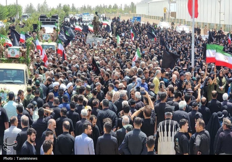 وداع باشکوه با ۲ سرباز شهید فراجا در رباط‌کریم