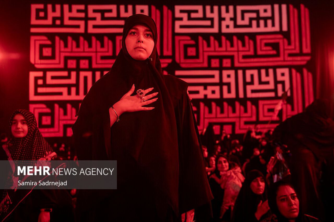  عزاداری شب هفتم محرم در هیئت «ریحانه النبی»  