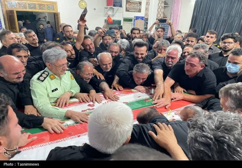 وداع باشکوه با ۲ سرباز شهید فراجا در رباط‌کریم