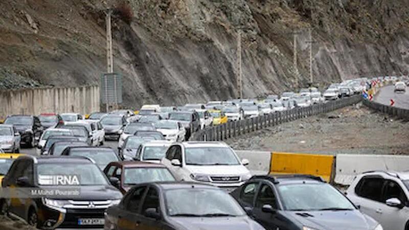 ترافیک سنگین در آزادراه تهران - شمال؛ محور یکطرفه است