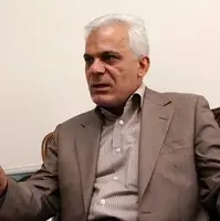 طلایی: ساختار اداری ما شایسته سالار و شایسته گزین نیست