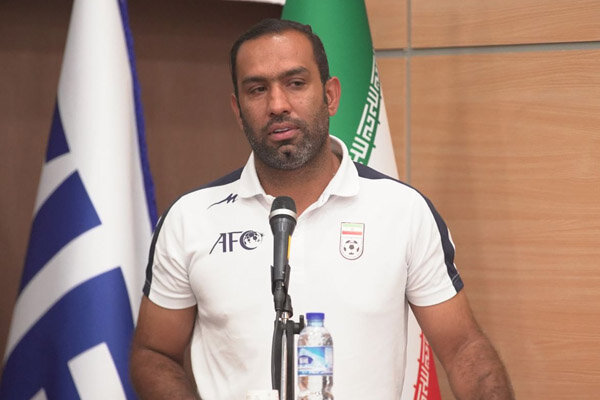سیاوش اکبرپور سکان هدایت تیم فوتبال بعثت کرمانشاه را در دست گرفت