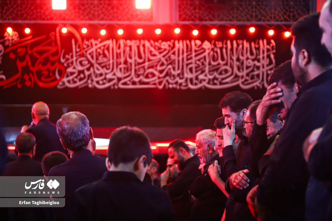 عزاداری شب هفتم محرم در حسینیه اعظم زنجان