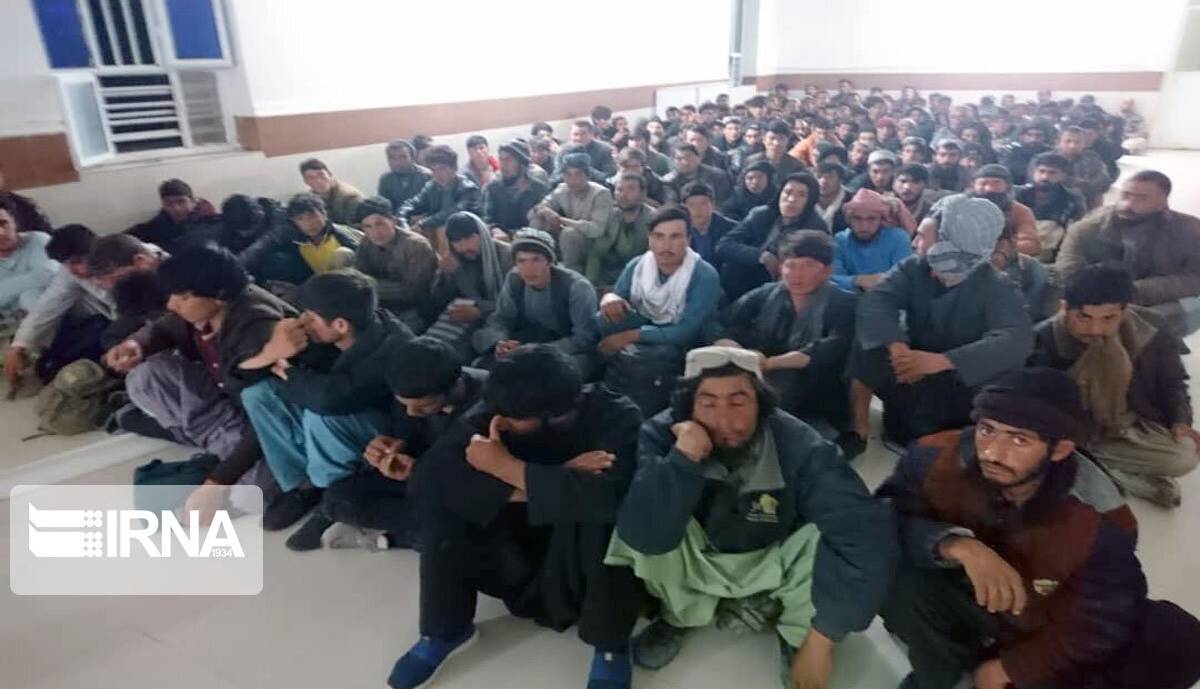 جمع آوری ۶۶ نفر از اتباع غیرمجاز در مرند