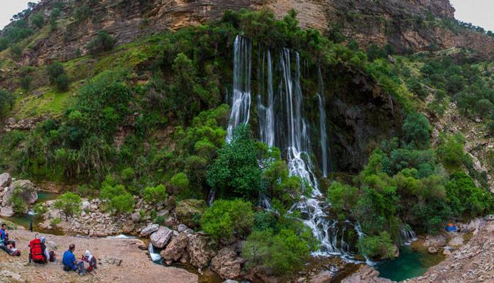 آتش سوزی اثر طبیعی ملی آبشار شوی دزفول مهار شد