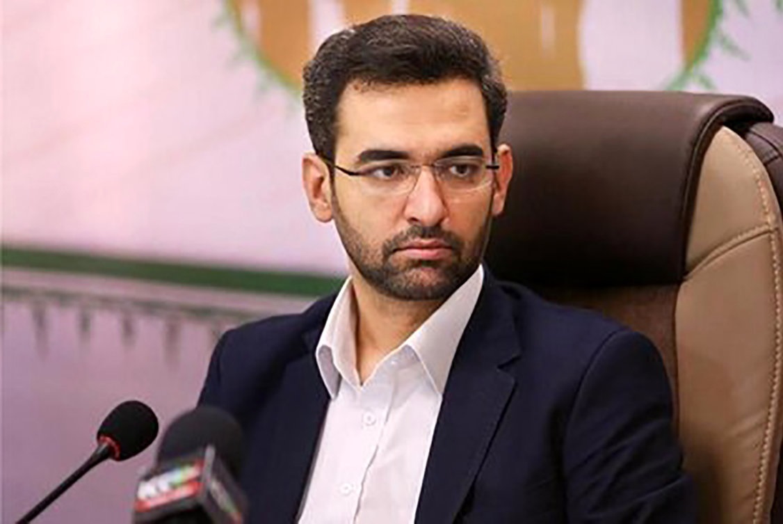 واکنش آذری‌جهرمی به اظهارات رئیس پدافند غیرعامل: بعید است سرداران شهید ایران از سکو‌های پیام‌رسان خارجی استفاده کرده باشند