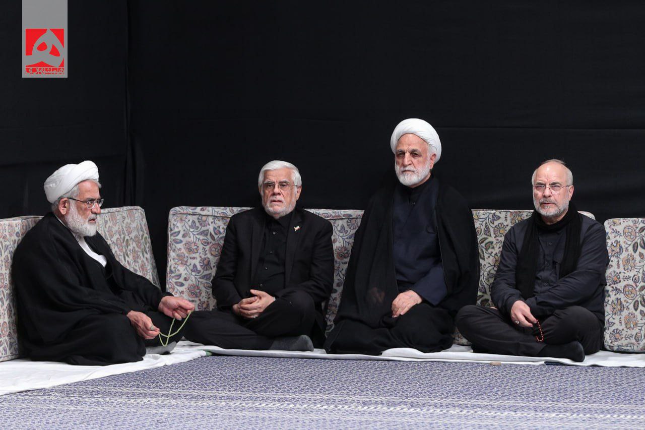 عکس/ مراسم عزاداری ایام شهادت حضرت اباعبدالله الحسین (ع) در حسینیه امام خمینی
