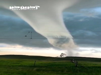 تشکیل یک گردباد زیبا و حیرت‌آور در آمریکا