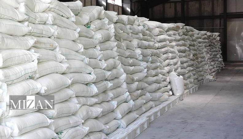 کشف 54 تن آرد دولتی خارج از شبکه در خوزستان