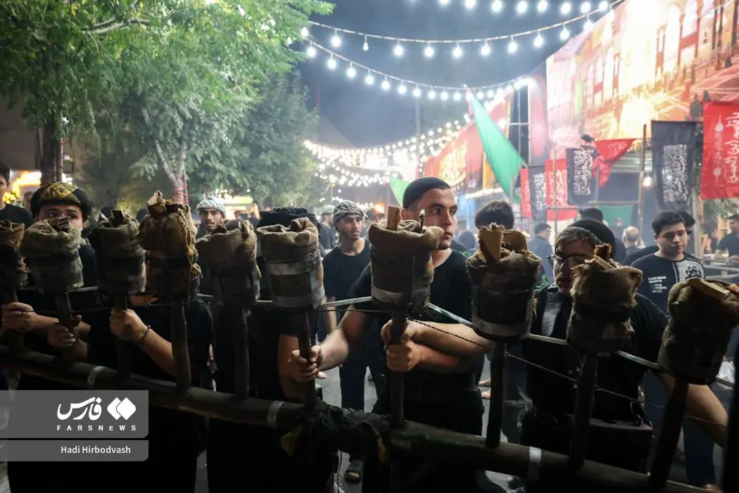 آیین مشعل گردانی عراقی‌های مقیم تهران