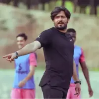 سرمربی جوان بازگشت به خیبر را نپذیرفت