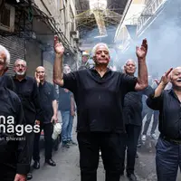 عزاداری امام حسین(ع) در بازار تهران