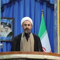 امام جمعه ایلام: وحدت و ولایت فقیه، رمز اقتدار ایران در مقابل توطئه دشمنان است