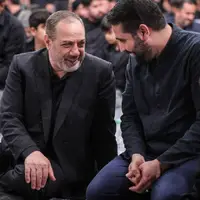 عکس/ حضور فرماندهان نظامی در مراسم امشب عزاداری محرم در حسینیه امام خمینی 