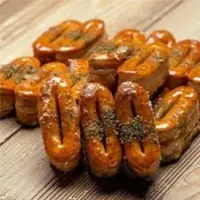 با یک بسته خمیر هزارلا  شیرینی زبان خوشمزه درست کن!