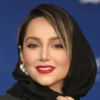 چهره ها/ تیپ جذاب نازنین بیاتی در تاسیان جلب‌توجه کرد