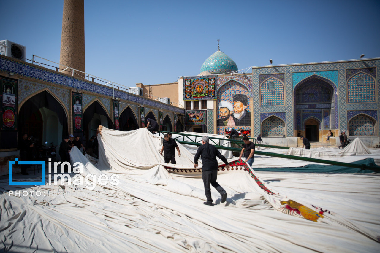 برافراشتن خیمه ۴۰۰ ساله هارونیه