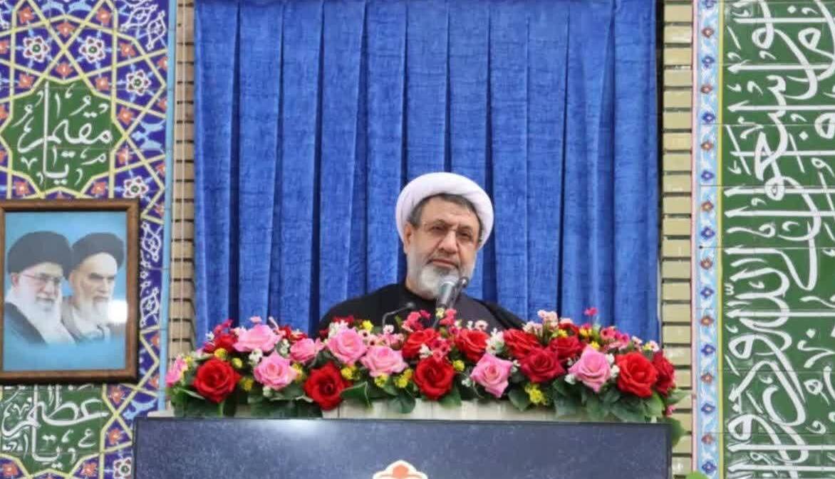 امام جمعه کرمان: در جنگ دوم و ادراکی قرار داریم